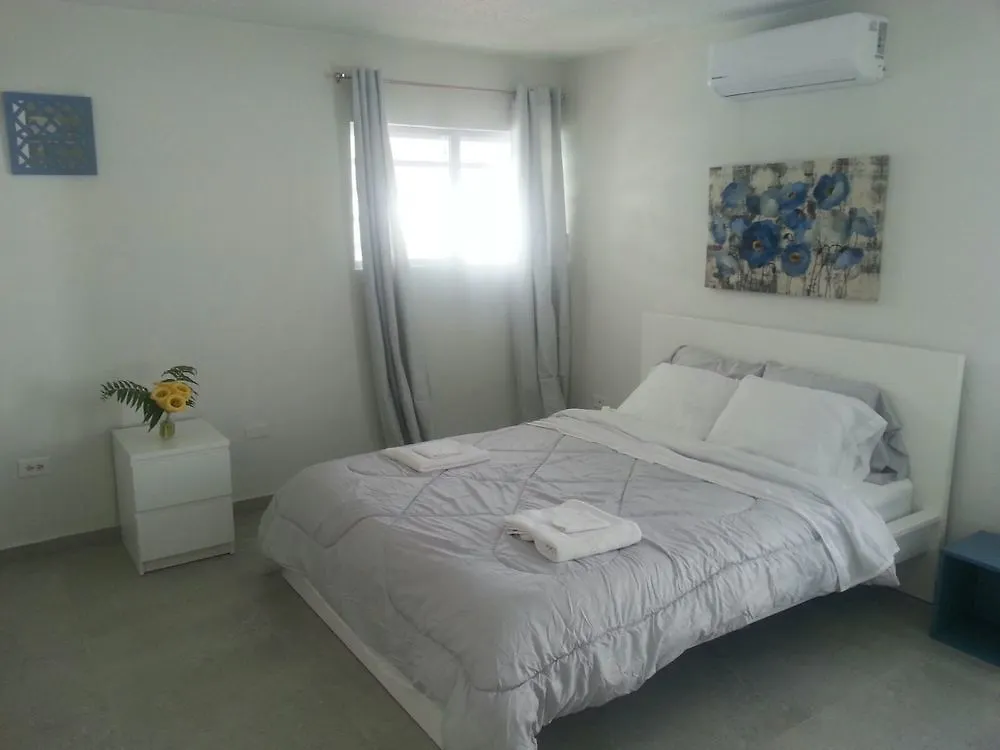 Hotel Dorado Centrally Located Guest House